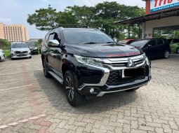 2019 Mitsubishi Pajero Sport Exceed 4x2 AT Hitam - Jual mobil bekas di Banten