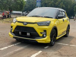 2022 Toyota Raize 1.0T GR Sport CVT (Two Tone) Kuning - Jual mobil bekas di DKI Jakarta