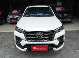 2022 Toyota Fortuner Putih - Jual mobil bekas di DKI Jakarta