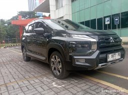 2022 Mitsubishi Xpander Cross CVT Abu-abu - Jual mobil bekas di Banten