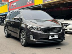 2017 Kia Grand Sedona Ultimate Coklat - Jual mobil bekas di DKI Jakarta