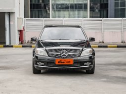 2011 Mercedes-Benz C-Class C200 Hitam - Jual mobil bekas di DKI Jakarta