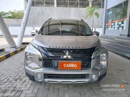 2021 Mitsubishi Xpander Cross NewPremium Package CVT Silver - Jual mobil bekas di Banten