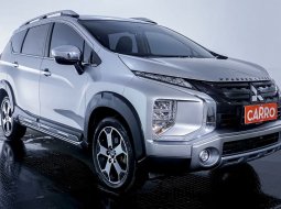 2021 Mitsubishi Xpander Cross Premium Package AT Silver - Jual mobil bekas di Jawa Barat