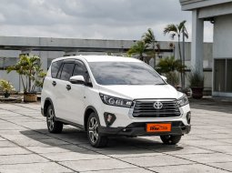 2022 Toyota Kijang Innova V A/T Gasoline Putih - Jual mobil bekas di DKI Jakarta