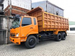 2022 Mitsubishi Fuso Trucks Orange - Jual mobil bekas di DKI Jakarta