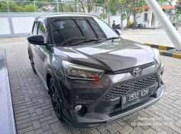 2021 Toyota Raize 1.0T GR Sport CVT (One Tone) Abu-abu - Jual mobil bekas di DKI Jakarta