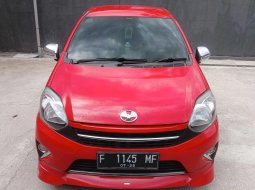 2015 Toyota Agya 1.0 NA Merah - Jual mobil bekas di Jawa Barat