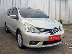 2015 Nissan Grand Livina XV Silver - Jual mobil bekas di Jawa Barat