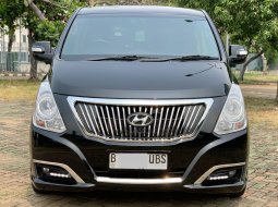 2018 Hyundai H-1 2.5 CRDi Hitam - Jual mobil bekas di DKI Jakarta