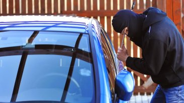 Kenali Perbedaan Antara penggelapan dan Pencurian Dalam Asuransi Kehilangan Mobil