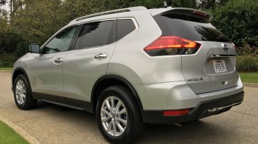 Review Nissan Rogue 2017: SUV Premium dengan Harga Kompetitif