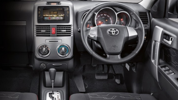 Keunggulan Serta Spesifikasi Toyota Rush 2015