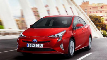 Mengintip Spesifikasi Toyota Prius Generasi Terbaru