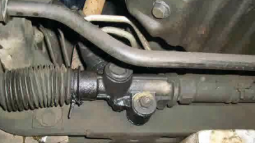 Tips Menghindari Kerusakan Power Steering Mobil Supaya Awet