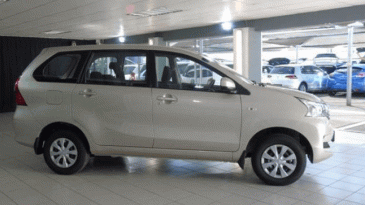 Pilihan Mobil Keluarga Besutan Toyota Yang Nyaman dan Irit Bahan Bakar