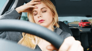 Penjelasan Dan Cara Menghindari Motion Sickness Saat Di Dalam Kendaraan