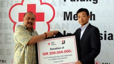 Bantu Korban Gempa Bumi Lombok, Bridgestone Salurkan Dana Rp 200 Juta Dan 15 Tenda