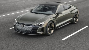 Review Audi e-tron GT 2019