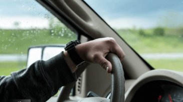 Waspada, Masalah Pada Power Steering Bisa Saja Datang Pada Mobil Sobat