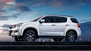 Review Isuzu MU-X 2017 : Mobil SUV Fitur Keselamatan Dan Keamanan Lengkap