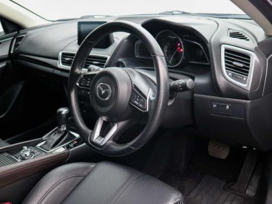 2018 Mazda 3 Skyactive-G 2.0 Hitam - Jual mobil bekas di Banten