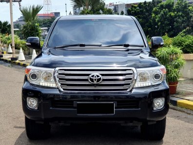 2012 Toyota Land Cruiser 4.5 V8 Diesel Hitam - Jual mobil bekas di DKI Jakarta