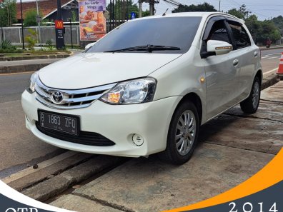 2014 Toyota Etios Valco E Putih - Jual mobil bekas di Jawa Barat
