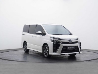 2017 Toyota Voxy 2.0 A/T Putih - Jual mobil bekas di DKI Jakarta