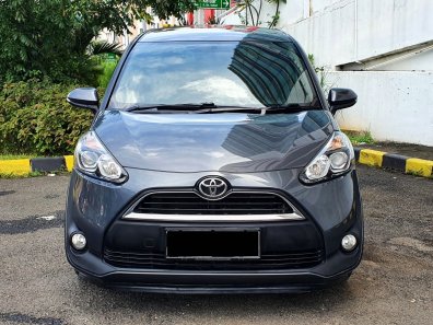 2017 Toyota Sienta V Abu-abu - Jual mobil bekas di DKI Jakarta