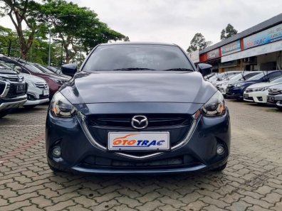 2016 Mazda 2 R AT Abu-abu - Jual mobil bekas di Banten