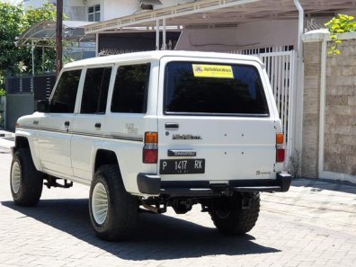 1990 Daihatsu Taft Hiline 2.8 NA Putih - Jual mobil bekas di Jawa Timur