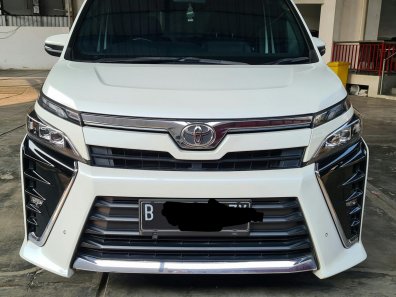 2018 Toyota Voxy 2.0 A/T Putih - Jual mobil bekas di Jawa Barat