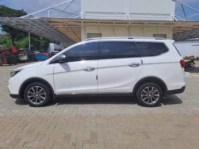 2020 Wuling Cortez 1.5L T LUX + CVT 3 Putih - Jual mobil bekas di Banten