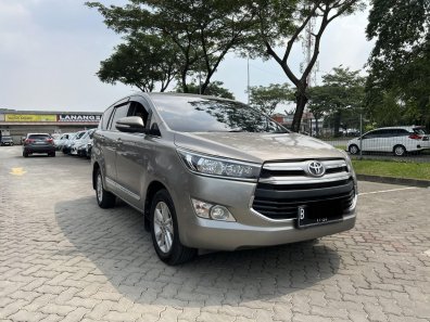 2016 Toyota Kijang Innova V A/T Gasoline Coklat - Jual mobil bekas di Banten