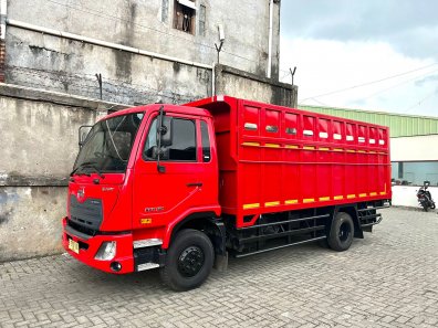 2022 UD Truck Kuzer Merah - Jual mobil bekas di DKI Jakarta