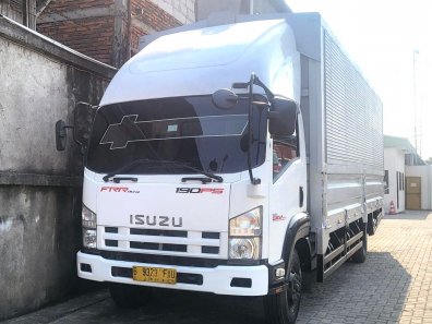 2019 Isuzu Giga Series 5.2 Manual Putih - Jual mobil bekas di DKI Jakarta
