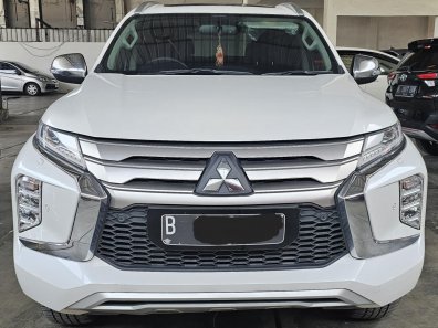 2022 Mitsubishi Pajero Sport Dakar 4x2 AT Putih - Jual mobil bekas di Jawa Barat