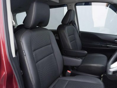 2019 Nissan Serena Highway Star Merah - Jual mobil bekas di Banten