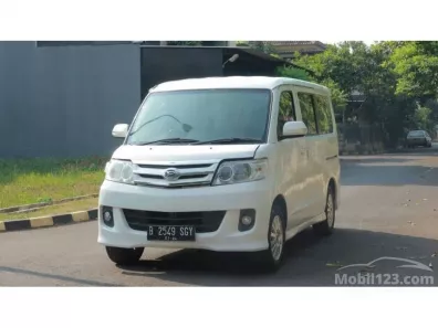 2013 Daihatsu Luxio X Wagon