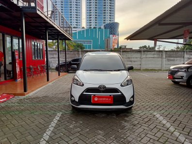 2016 Toyota Sienta V Putih - Jual mobil bekas di Sumatra Utara