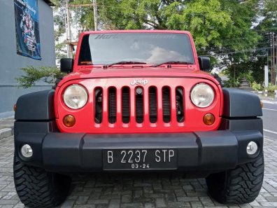 2013 Jeep Wrangler Sport 4x4 Merah - Jual mobil bekas di DI Yogyakarta