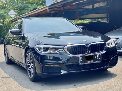 2020 BMW 5 Series 530i M Sport Hitam - Jual mobil bekas di DKI Jakarta