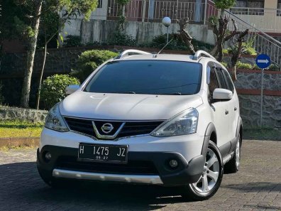 2017 Nissan Grand Livina X-Gear Putih - Jual mobil bekas di Jawa Tengah