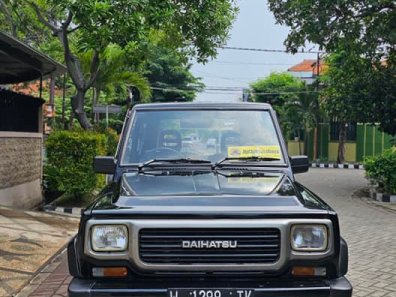 1993 Daihatsu Taft F70 GT Hitam - Jual mobil bekas di Jawa Timur