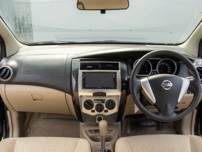 2017 Nissan Grand Livina XV Abu-abu - Jual mobil bekas di DKI Jakarta