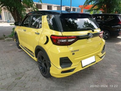 2021 Toyota Raize 1.0T GR Sport CVT (Two Tone) Kuning - Jual mobil bekas di Jawa Barat