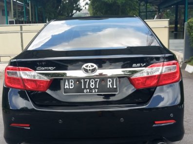 2013 Toyota Camry 2.5 V Hitam - Jual mobil bekas di DI Yogyakarta