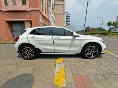 2014 Mercedes-Benz GLA 200 Gasoline Putih - Jual mobil bekas di DKI Jakarta
