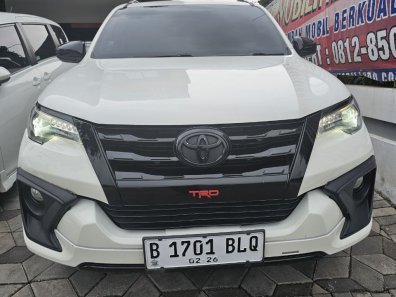 2017 Toyota Fortuner 2.4 VRZ AT Putih - Jual mobil bekas di Jawa Barat